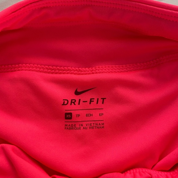 Nike Women's Bright Pink Athletic Shorts - Picture 4 of 6
